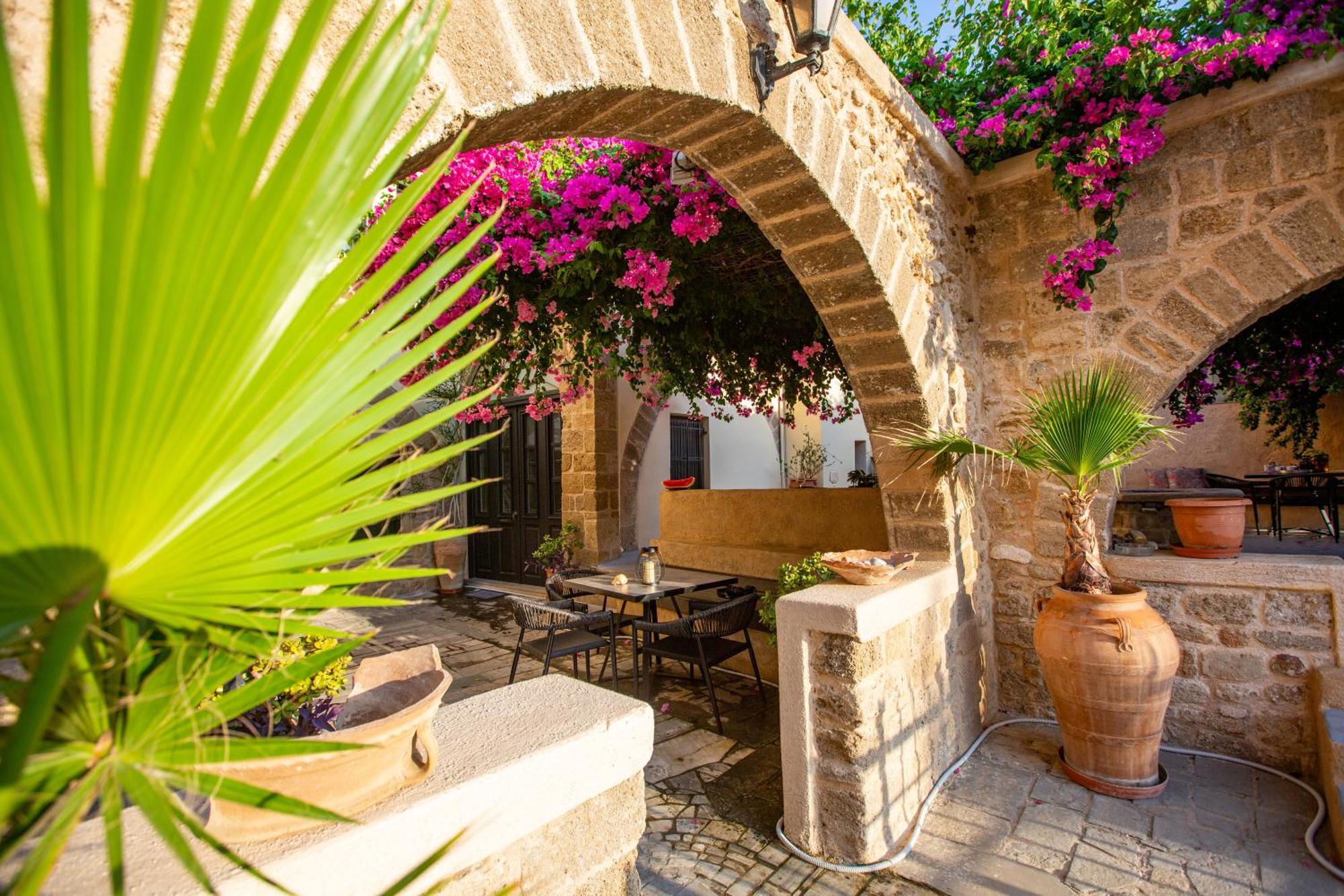 Appartamento The Old Town House Rhodes City Esterno foto