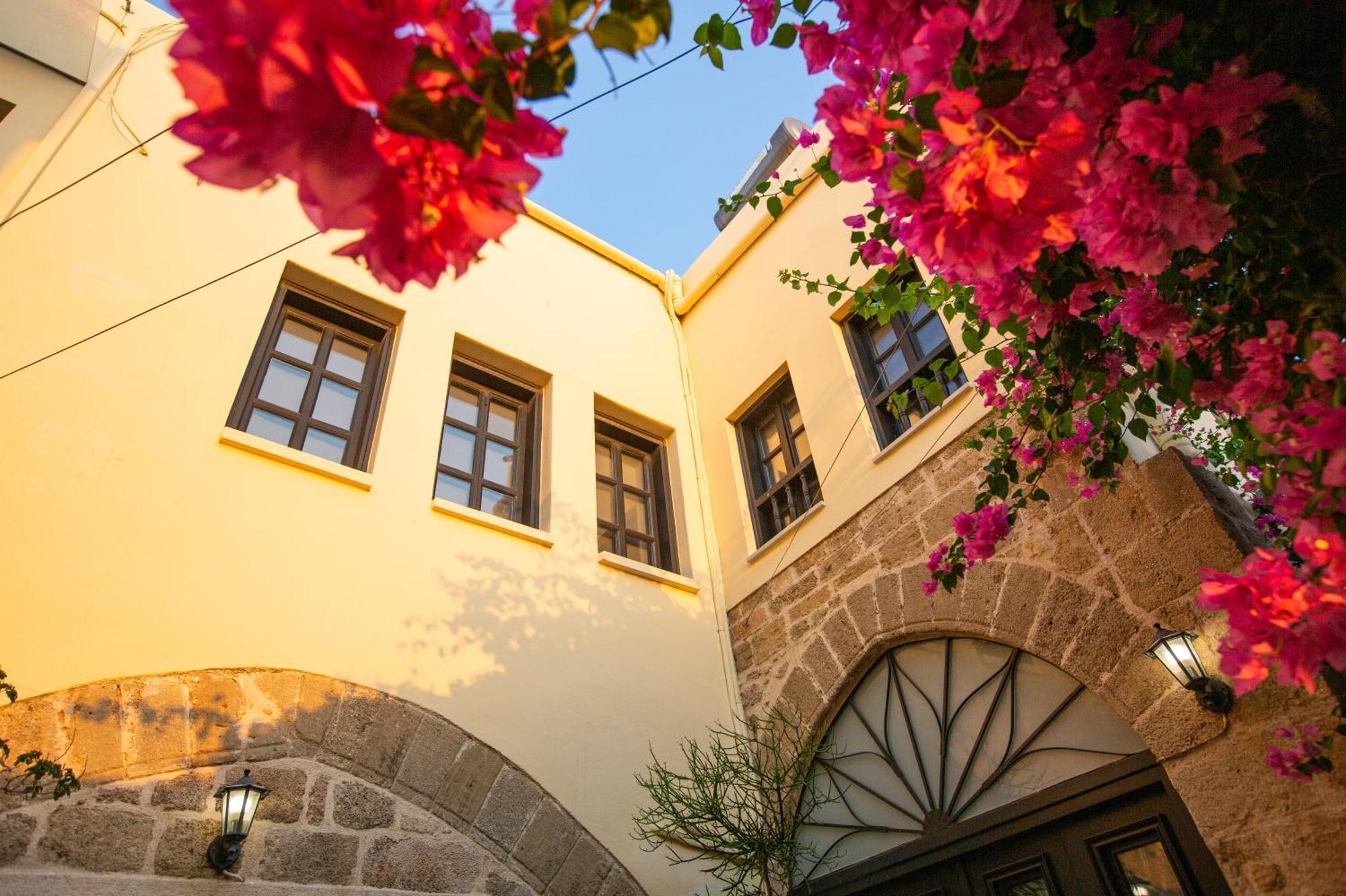 Appartamento The Old Town House Rhodes City Esterno foto